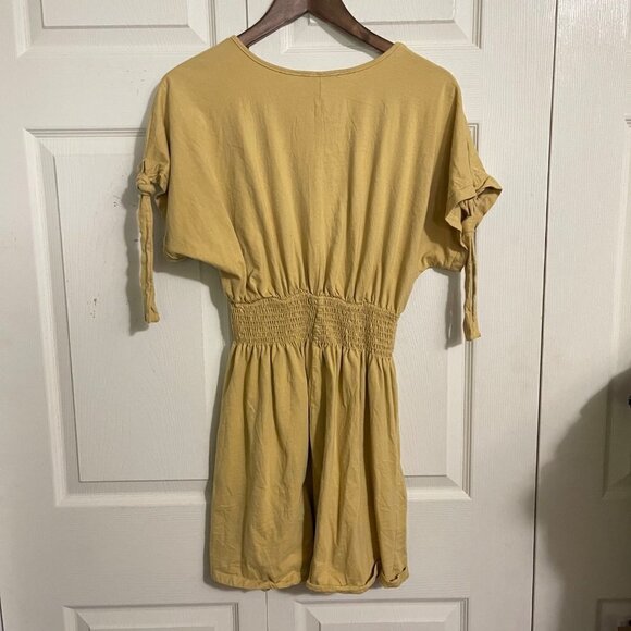 She + Sky Womens Mustard Yellow Smocked Tie Short Sleeve Mini Dress Medium - Picture 6 of 7